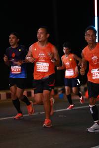 BIB: 22398, 25227, 214
                            <button type="button" onclick="openModal(13783351)" class="btn btn-primary btn-sm float-right btn-popup" data-toggle="modal" data-target=".modal-high-quality">
                        <i class="fas fa-shopping-cart"></i> Add to Cart
                    </button>
                                            <button type="button" onclick="isThisMe(13783351, true)" class="btn btn-success btn-sm float-right btn-popup btn-isme hidden" data-toggle="tooltip" data-placement="bottom" title="นี่คือรูปของคุณใช่ไหม คลิกที่นี่เพื่อเอาเข้าอัลบั้ม">
                        <i class="fas fa-plus"></i> Add to album
                    </button>
                    <button type="button" onclick="isThisMe(13783351, false)" class="btn btn-warning btn-sm float-right btn-popup btn-isnotme hidden">
                        <i class="fas fa-ban"></i> Remove from album
                    </button>