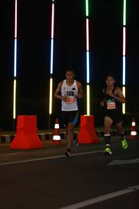 BIB: 6721, 0903, 26721, 20903
                            <button type="button" onclick="openModal(13771980)" class="btn btn-primary btn-sm float-right btn-popup" data-toggle="modal" data-target=".modal-high-quality">
                        <i class="fas fa-shopping-cart"></i> Add to Cart
                    </button>
                                            <button type="button" onclick="isThisMe(13771980, true)" class="btn btn-success btn-sm float-right btn-popup btn-isme hidden" data-toggle="tooltip" data-placement="bottom" title="นี่คือรูปของคุณใช่ไหม คลิกที่นี่เพื่อเอาเข้าอัลบั้ม">
                        <i class="fas fa-plus"></i> Add to album
                    </button>
                    <button type="button" onclick="isThisMe(13771980, false)" class="btn btn-warning btn-sm float-right btn-popup btn-isnotme hidden">
                        <i class="fas fa-ban"></i> Remove from album
                    </button>