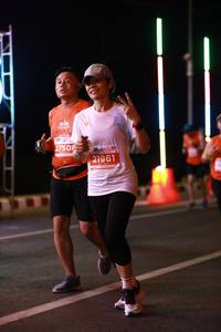 BIB: 27508, 21961
                            <button type="button" onclick="openModal(13804452)" class="btn btn-primary btn-sm float-right btn-popup" data-toggle="modal" data-target=".modal-high-quality">
                        <i class="fas fa-shopping-cart"></i> Add to Cart
                    </button>
                                            <button type="button" onclick="isThisMe(13804452, true)" class="btn btn-success btn-sm float-right btn-popup btn-isme hidden" data-toggle="tooltip" data-placement="bottom" title="นี่คือรูปของคุณใช่ไหม คลิกที่นี่เพื่อเอาเข้าอัลบั้ม">
                        <i class="fas fa-plus"></i> Add to album
                    </button>
                    <button type="button" onclick="isThisMe(13804452, false)" class="btn btn-warning btn-sm float-right btn-popup btn-isnotme hidden">
                        <i class="fas fa-ban"></i> Remove from album
                    </button>