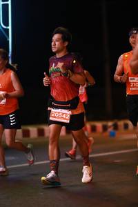 BIB: 210, 20542
                            <button type="button" onclick="openModal(13798937)" class="btn btn-primary btn-sm float-right btn-popup" data-toggle="modal" data-target=".modal-high-quality">
                        <i class="fas fa-shopping-cart"></i> Add to Cart
                    </button>
                                            <button type="button" onclick="isThisMe(13798937, true)" class="btn btn-success btn-sm float-right btn-popup btn-isme hidden" data-toggle="tooltip" data-placement="bottom" title="นี่คือรูปของคุณใช่ไหม คลิกที่นี่เพื่อเอาเข้าอัลบั้ม">
                        <i class="fas fa-plus"></i> Add to album
                    </button>
                    <button type="button" onclick="isThisMe(13798937, false)" class="btn btn-warning btn-sm float-right btn-popup btn-isnotme hidden">
                        <i class="fas fa-ban"></i> Remove from album
                    </button>