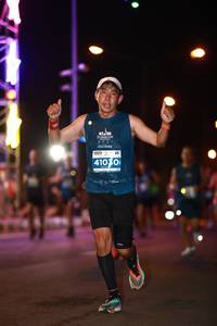 BIB: 203, 41030
                            <button type="button" onclick="openModal(13743778)" class="btn btn-primary btn-sm float-right btn-popup" data-toggle="modal" data-target=".modal-high-quality">
                        <i class="fas fa-shopping-cart"></i> Add to Cart
                    </button>
                                            <button type="button" onclick="isThisMe(13743778, true)" class="btn btn-success btn-sm float-right btn-popup btn-isme hidden" data-toggle="tooltip" data-placement="bottom" title="นี่คือรูปของคุณใช่ไหม คลิกที่นี่เพื่อเอาเข้าอัลบั้ม">
                        <i class="fas fa-plus"></i> Add to album
                    </button>
                    <button type="button" onclick="isThisMe(13743778, false)" class="btn btn-warning btn-sm float-right btn-popup btn-isnotme hidden">
                        <i class="fas fa-ban"></i> Remove from album
                    </button>