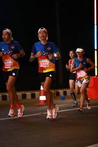 BIB: 26972, 26644, 24005
                            <button type="button" onclick="openModal(13777849)" class="btn btn-primary btn-sm float-right btn-popup" data-toggle="modal" data-target=".modal-high-quality">
                        <i class="fas fa-shopping-cart"></i> Add to Cart
                    </button>
                                            <button type="button" onclick="isThisMe(13777849, true)" class="btn btn-success btn-sm float-right btn-popup btn-isme hidden" data-toggle="tooltip" data-placement="bottom" title="นี่คือรูปของคุณใช่ไหม คลิกที่นี่เพื่อเอาเข้าอัลบั้ม">
                        <i class="fas fa-plus"></i> Add to album
                    </button>
                    <button type="button" onclick="isThisMe(13777849, false)" class="btn btn-warning btn-sm float-right btn-popup btn-isnotme hidden">
                        <i class="fas fa-ban"></i> Remove from album
                    </button>