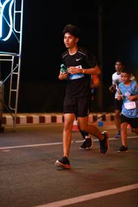BIB: 11782
                            <button type="button" onclick="openModal(15127129)" class="btn btn-primary btn-sm float-right btn-popup" data-toggle="modal" data-target=".modal-high-quality">
                        <i class="fas fa-shopping-cart"></i> Add to Cart
                    </button>
                                            <button type="button" onclick="isThisMe(15127129, true)" class="btn btn-success btn-sm float-right btn-popup btn-isme hidden" data-toggle="tooltip" data-placement="bottom" title="นี่คือรูปของคุณใช่ไหม คลิกที่นี่เพื่อเอาเข้าอัลบั้ม">
                        <i class="fas fa-plus"></i> Add to album
                    </button>
                    <button type="button" onclick="isThisMe(15127129, false)" class="btn btn-warning btn-sm float-right btn-popup btn-isnotme hidden">
                        <i class="fas fa-ban"></i> Remove from album
                    </button>