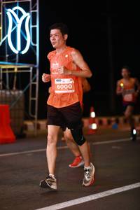 BIB: 6000
                            <button type="button" onclick="openModal(13784383)" class="btn btn-primary btn-sm float-right btn-popup" data-toggle="modal" data-target=".modal-high-quality">
                        <i class="fas fa-shopping-cart"></i> Add to Cart
                    </button>
                                            <button type="button" onclick="isThisMe(13784383, true)" class="btn btn-success btn-sm float-right btn-popup btn-isme hidden" data-toggle="tooltip" data-placement="bottom" title="นี่คือรูปของคุณใช่ไหม คลิกที่นี่เพื่อเอาเข้าอัลบั้ม">
                        <i class="fas fa-plus"></i> Add to album
                    </button>
                    <button type="button" onclick="isThisMe(13784383, false)" class="btn btn-warning btn-sm float-right btn-popup btn-isnotme hidden">
                        <i class="fas fa-ban"></i> Remove from album
                    </button>