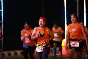 BIB: 039, 29534, 28756
                            <button type="button" onclick="openModal(15121399)" class="btn btn-primary btn-sm float-right btn-popup" data-toggle="modal" data-target=".modal-high-quality">
                        <i class="fas fa-shopping-cart"></i> Add to Cart
                    </button>
                                            <button type="button" onclick="isThisMe(15121399, true)" class="btn btn-success btn-sm float-right btn-popup btn-isme hidden" data-toggle="tooltip" data-placement="bottom" title="นี่คือรูปของคุณใช่ไหม คลิกที่นี่เพื่อเอาเข้าอัลบั้ม">
                        <i class="fas fa-plus"></i> Add to album
                    </button>
                    <button type="button" onclick="isThisMe(15121399, false)" class="btn btn-warning btn-sm float-right btn-popup btn-isnotme hidden">
                        <i class="fas fa-ban"></i> Remove from album
                    </button>