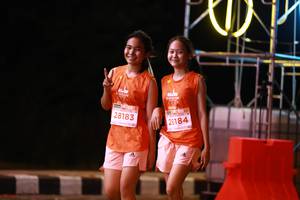 BIB: 201, 28183, 26184
                            <button type="button" onclick="openModal(15131361)" class="btn btn-primary btn-sm float-right btn-popup" data-toggle="modal" data-target=".modal-high-quality">
                        <i class="fas fa-shopping-cart"></i> Add to Cart
                    </button>
                                            <button type="button" onclick="isThisMe(15131361, true)" class="btn btn-success btn-sm float-right btn-popup btn-isme hidden" data-toggle="tooltip" data-placement="bottom" title="นี่คือรูปของคุณใช่ไหม คลิกที่นี่เพื่อเอาเข้าอัลบั้ม">
                        <i class="fas fa-plus"></i> Add to album
                    </button>
                    <button type="button" onclick="isThisMe(15131361, false)" class="btn btn-warning btn-sm float-right btn-popup btn-isnotme hidden">
                        <i class="fas fa-ban"></i> Remove from album
                    </button>