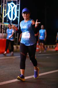 BIB: 809
                            <button type="button" onclick="openModal(15139208)" class="btn btn-primary btn-sm float-right btn-popup" data-toggle="modal" data-target=".modal-high-quality">
                        <i class="fas fa-shopping-cart"></i> Add to Cart
                    </button>
                                            <button type="button" onclick="isThisMe(15139208, true)" class="btn btn-success btn-sm float-right btn-popup btn-isme hidden" data-toggle="tooltip" data-placement="bottom" title="นี่คือรูปของคุณใช่ไหม คลิกที่นี่เพื่อเอาเข้าอัลบั้ม">
                        <i class="fas fa-plus"></i> Add to album
                    </button>
                    <button type="button" onclick="isThisMe(15139208, false)" class="btn btn-warning btn-sm float-right btn-popup btn-isnotme hidden">
                        <i class="fas fa-ban"></i> Remove from album
                    </button>
