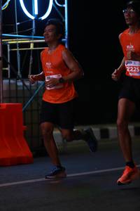 BIB: 2225
                            <button type="button" onclick="openModal(13781823)" class="btn btn-primary btn-sm float-right btn-popup" data-toggle="modal" data-target=".modal-high-quality">
                        <i class="fas fa-shopping-cart"></i> Add to Cart
                    </button>
                                            <button type="button" onclick="isThisMe(13781823, true)" class="btn btn-success btn-sm float-right btn-popup btn-isme hidden" data-toggle="tooltip" data-placement="bottom" title="นี่คือรูปของคุณใช่ไหม คลิกที่นี่เพื่อเอาเข้าอัลบั้ม">
                        <i class="fas fa-plus"></i> Add to album
                    </button>
                    <button type="button" onclick="isThisMe(13781823, false)" class="btn btn-warning btn-sm float-right btn-popup btn-isnotme hidden">
                        <i class="fas fa-ban"></i> Remove from album
                    </button>