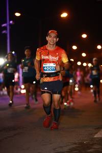 BIB: 40011
                            <button type="button" onclick="openModal(13743777)" class="btn btn-primary btn-sm float-right btn-popup" data-toggle="modal" data-target=".modal-high-quality">
                        <i class="fas fa-shopping-cart"></i> Add to Cart
                    </button>
                                            <button type="button" onclick="isThisMe(13743777, true)" class="btn btn-success btn-sm float-right btn-popup btn-isme hidden" data-toggle="tooltip" data-placement="bottom" title="นี่คือรูปของคุณใช่ไหม คลิกที่นี่เพื่อเอาเข้าอัลบั้ม">
                        <i class="fas fa-plus"></i> Add to album
                    </button>
                    <button type="button" onclick="isThisMe(13743777, false)" class="btn btn-warning btn-sm float-right btn-popup btn-isnotme hidden">
                        <i class="fas fa-ban"></i> Remove from album
                    </button>