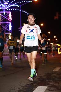 BIB: 40947
                            <button type="button" onclick="openModal(13744517)" class="btn btn-primary btn-sm float-right btn-popup" data-toggle="modal" data-target=".modal-high-quality">
                        <i class="fas fa-shopping-cart"></i> Add to Cart
                    </button>
                                            <button type="button" onclick="isThisMe(13744517, true)" class="btn btn-success btn-sm float-right btn-popup btn-isme hidden" data-toggle="tooltip" data-placement="bottom" title="นี่คือรูปของคุณใช่ไหม คลิกที่นี่เพื่อเอาเข้าอัลบั้ม">
                        <i class="fas fa-plus"></i> Add to album
                    </button>
                    <button type="button" onclick="isThisMe(13744517, false)" class="btn btn-warning btn-sm float-right btn-popup btn-isnotme hidden">
                        <i class="fas fa-ban"></i> Remove from album
                    </button>