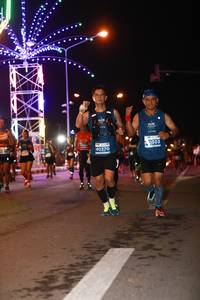 BIB: 0303, 40370
                            <button type="button" onclick="openModal(13755577)" class="btn btn-primary btn-sm float-right btn-popup" data-toggle="modal" data-target=".modal-high-quality">
                        <i class="fas fa-shopping-cart"></i> Add to Cart
                    </button>
                                            <button type="button" onclick="isThisMe(13755577, true)" class="btn btn-success btn-sm float-right btn-popup btn-isme hidden" data-toggle="tooltip" data-placement="bottom" title="นี่คือรูปของคุณใช่ไหม คลิกที่นี่เพื่อเอาเข้าอัลบั้ม">
                        <i class="fas fa-plus"></i> Add to album
                    </button>
                    <button type="button" onclick="isThisMe(13755577, false)" class="btn btn-warning btn-sm float-right btn-popup btn-isnotme hidden">
                        <i class="fas fa-ban"></i> Remove from album
                    </button>