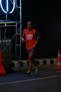 BIB: 20125
                            <button type="button" onclick="openModal(13778956)" class="btn btn-primary btn-sm float-right btn-popup" data-toggle="modal" data-target=".modal-high-quality">
                        <i class="fas fa-shopping-cart"></i> Add to Cart
                    </button>
                                            <button type="button" onclick="isThisMe(13778956, true)" class="btn btn-success btn-sm float-right btn-popup btn-isme hidden" data-toggle="tooltip" data-placement="bottom" title="นี่คือรูปของคุณใช่ไหม คลิกที่นี่เพื่อเอาเข้าอัลบั้ม">
                        <i class="fas fa-plus"></i> Add to album
                    </button>
                    <button type="button" onclick="isThisMe(13778956, false)" class="btn btn-warning btn-sm float-right btn-popup btn-isnotme hidden">
                        <i class="fas fa-ban"></i> Remove from album
                    </button>