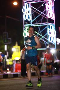 BIB: 42536
                            <button type="button" onclick="openModal(13759885)" class="btn btn-primary btn-sm float-right btn-popup" data-toggle="modal" data-target=".modal-high-quality">
                        <i class="fas fa-shopping-cart"></i> Add to Cart
                    </button>
                                            <button type="button" onclick="isThisMe(13759885, true)" class="btn btn-success btn-sm float-right btn-popup btn-isme hidden" data-toggle="tooltip" data-placement="bottom" title="นี่คือรูปของคุณใช่ไหม คลิกที่นี่เพื่อเอาเข้าอัลบั้ม">
                        <i class="fas fa-plus"></i> Add to album
                    </button>
                    <button type="button" onclick="isThisMe(13759885, false)" class="btn btn-warning btn-sm float-right btn-popup btn-isnotme hidden">
                        <i class="fas fa-ban"></i> Remove from album
                    </button>