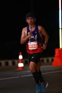 BIB: 26152
                            <button type="button" onclick="openModal(13778213)" class="btn btn-primary btn-sm float-right btn-popup" data-toggle="modal" data-target=".modal-high-quality">
                        <i class="fas fa-shopping-cart"></i> Add to Cart
                    </button>
                                            <button type="button" onclick="isThisMe(13778213, true)" class="btn btn-success btn-sm float-right btn-popup btn-isme hidden" data-toggle="tooltip" data-placement="bottom" title="นี่คือรูปของคุณใช่ไหม คลิกที่นี่เพื่อเอาเข้าอัลบั้ม">
                        <i class="fas fa-plus"></i> Add to album
                    </button>
                    <button type="button" onclick="isThisMe(13778213, false)" class="btn btn-warning btn-sm float-right btn-popup btn-isnotme hidden">
                        <i class="fas fa-ban"></i> Remove from album
                    </button>