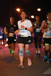 BIB: 47925, 42387
                            <button type="button" onclick="openModal(13755145)" class="btn btn-primary btn-sm float-right btn-popup" data-toggle="modal" data-target=".modal-high-quality">
                        <i class="fas fa-shopping-cart"></i> Add to Cart
                    </button>
                                            <button type="button" onclick="isThisMe(13755145, true)" class="btn btn-success btn-sm float-right btn-popup btn-isme hidden" data-toggle="tooltip" data-placement="bottom" title="นี่คือรูปของคุณใช่ไหม คลิกที่นี่เพื่อเอาเข้าอัลบั้ม">
                        <i class="fas fa-plus"></i> Add to album
                    </button>
                    <button type="button" onclick="isThisMe(13755145, false)" class="btn btn-warning btn-sm float-right btn-popup btn-isnotme hidden">
                        <i class="fas fa-ban"></i> Remove from album
                    </button>