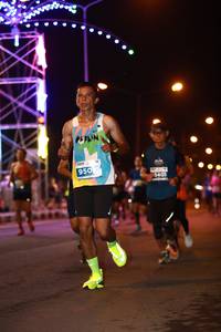 BIB: 950, 5401
                            <button type="button" onclick="openModal(13752275)" class="btn btn-primary btn-sm float-right btn-popup" data-toggle="modal" data-target=".modal-high-quality">
                        <i class="fas fa-shopping-cart"></i> Add to Cart
                    </button>
                                            <button type="button" onclick="isThisMe(13752275, true)" class="btn btn-success btn-sm float-right btn-popup btn-isme hidden" data-toggle="tooltip" data-placement="bottom" title="นี่คือรูปของคุณใช่ไหม คลิกที่นี่เพื่อเอาเข้าอัลบั้ม">
                        <i class="fas fa-plus"></i> Add to album
                    </button>
                    <button type="button" onclick="isThisMe(13752275, false)" class="btn btn-warning btn-sm float-right btn-popup btn-isnotme hidden">
                        <i class="fas fa-ban"></i> Remove from album
                    </button>