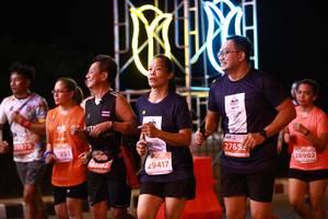 BIB: 5075, 7951, 2765, 28902, 29417
                            <button type="button" onclick="openModal(15115907)" class="btn btn-primary btn-sm float-right btn-popup" data-toggle="modal" data-target=".modal-high-quality">
                        <i class="fas fa-shopping-cart"></i> Add to Cart
                    </button>
                                            <button type="button" onclick="isThisMe(15115907, true)" class="btn btn-success btn-sm float-right btn-popup btn-isme hidden" data-toggle="tooltip" data-placement="bottom" title="นี่คือรูปของคุณใช่ไหม คลิกที่นี่เพื่อเอาเข้าอัลบั้ม">
                        <i class="fas fa-plus"></i> Add to album
                    </button>
                    <button type="button" onclick="isThisMe(15115907, false)" class="btn btn-warning btn-sm float-right btn-popup btn-isnotme hidden">
                        <i class="fas fa-ban"></i> Remove from album
                    </button>
