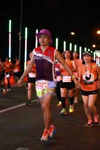 BIB: 0825, 25999
                            <button type="button" onclick="openModal(14993232)" class="btn btn-primary btn-sm float-right btn-popup" data-toggle="modal" data-target=".modal-high-quality">
                        <i class="fas fa-shopping-cart"></i> Add to Cart
                    </button>
                                            <button type="button" onclick="isThisMe(14993232, true)" class="btn btn-success btn-sm float-right btn-popup btn-isme hidden" data-toggle="tooltip" data-placement="bottom" title="นี่คือรูปของคุณใช่ไหม คลิกที่นี่เพื่อเอาเข้าอัลบั้ม">
                        <i class="fas fa-plus"></i> Add to album
                    </button>
                    <button type="button" onclick="isThisMe(14993232, false)" class="btn btn-warning btn-sm float-right btn-popup btn-isnotme hidden">
                        <i class="fas fa-ban"></i> Remove from album
                    </button>