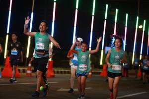 BIB: 52271, 53094, 52270
                            <button type="button" onclick="openModal(15152024)" class="btn btn-primary btn-sm float-right btn-popup" data-toggle="modal" data-target=".modal-high-quality">
                        <i class="fas fa-shopping-cart"></i> Add to Cart
                    </button>
                                            <button type="button" onclick="isThisMe(15152024, true)" class="btn btn-success btn-sm float-right btn-popup btn-isme hidden" data-toggle="tooltip" data-placement="bottom" title="นี่คือรูปของคุณใช่ไหม คลิกที่นี่เพื่อเอาเข้าอัลบั้ม">
                        <i class="fas fa-plus"></i> Add to album
                    </button>
                    <button type="button" onclick="isThisMe(15152024, false)" class="btn btn-warning btn-sm float-right btn-popup btn-isnotme hidden">
                        <i class="fas fa-ban"></i> Remove from album
                    </button>