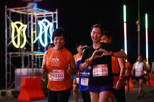 BIB: 29339, 29330, 2787
                            <button type="button" onclick="openModal(15119258)" class="btn btn-primary btn-sm float-right btn-popup" data-toggle="modal" data-target=".modal-high-quality">
                        <i class="fas fa-shopping-cart"></i> Add to Cart
                    </button>
                                            <button type="button" onclick="isThisMe(15119258, true)" class="btn btn-success btn-sm float-right btn-popup btn-isme hidden" data-toggle="tooltip" data-placement="bottom" title="นี่คือรูปของคุณใช่ไหม คลิกที่นี่เพื่อเอาเข้าอัลบั้ม">
                        <i class="fas fa-plus"></i> Add to album
                    </button>
                    <button type="button" onclick="isThisMe(15119258, false)" class="btn btn-warning btn-sm float-right btn-popup btn-isnotme hidden">
                        <i class="fas fa-ban"></i> Remove from album
                    </button>