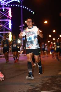 BIB: 4058
                            <button type="button" onclick="openModal(13746615)" class="btn btn-primary btn-sm float-right btn-popup" data-toggle="modal" data-target=".modal-high-quality">
                        <i class="fas fa-shopping-cart"></i> Add to Cart
                    </button>
                                            <button type="button" onclick="isThisMe(13746615, true)" class="btn btn-success btn-sm float-right btn-popup btn-isme hidden" data-toggle="tooltip" data-placement="bottom" title="นี่คือรูปของคุณใช่ไหม คลิกที่นี่เพื่อเอาเข้าอัลบั้ม">
                        <i class="fas fa-plus"></i> Add to album
                    </button>
                    <button type="button" onclick="isThisMe(13746615, false)" class="btn btn-warning btn-sm float-right btn-popup btn-isnotme hidden">
                        <i class="fas fa-ban"></i> Remove from album
                    </button>