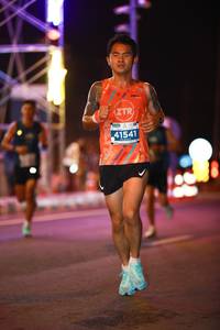 BIB: 41541
                            <button type="button" onclick="openModal(13724212)" class="btn btn-primary btn-sm float-right btn-popup" data-toggle="modal" data-target=".modal-high-quality">
                        <i class="fas fa-shopping-cart"></i> Add to Cart
                    </button>
                                            <button type="button" onclick="isThisMe(13724212, true)" class="btn btn-success btn-sm float-right btn-popup btn-isme hidden" data-toggle="tooltip" data-placement="bottom" title="นี่คือรูปของคุณใช่ไหม คลิกที่นี่เพื่อเอาเข้าอัลบั้ม">
                        <i class="fas fa-plus"></i> Add to album
                    </button>
                    <button type="button" onclick="isThisMe(13724212, false)" class="btn btn-warning btn-sm float-right btn-popup btn-isnotme hidden">
                        <i class="fas fa-ban"></i> Remove from album
                    </button>