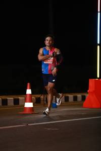 BIB: 40821, 20821
                            <button type="button" onclick="openModal(13772994)" class="btn btn-primary btn-sm float-right btn-popup" data-toggle="modal" data-target=".modal-high-quality">
                        <i class="fas fa-shopping-cart"></i> Add to Cart
                    </button>
                                            <button type="button" onclick="isThisMe(13772994, true)" class="btn btn-success btn-sm float-right btn-popup btn-isme hidden" data-toggle="tooltip" data-placement="bottom" title="นี่คือรูปของคุณใช่ไหม คลิกที่นี่เพื่อเอาเข้าอัลบั้ม">
                        <i class="fas fa-plus"></i> Add to album
                    </button>
                    <button type="button" onclick="isThisMe(13772994, false)" class="btn btn-warning btn-sm float-right btn-popup btn-isnotme hidden">
                        <i class="fas fa-ban"></i> Remove from album
                    </button>