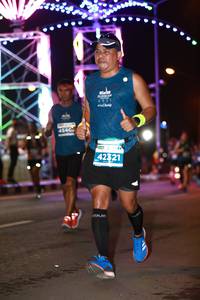 BIB: 454, 42321
                            <button type="button" onclick="openModal(13747711)" class="btn btn-primary btn-sm float-right btn-popup" data-toggle="modal" data-target=".modal-high-quality">
                        <i class="fas fa-shopping-cart"></i> Add to Cart
                    </button>
                                            <button type="button" onclick="isThisMe(13747711, true)" class="btn btn-success btn-sm float-right btn-popup btn-isme hidden" data-toggle="tooltip" data-placement="bottom" title="นี่คือรูปของคุณใช่ไหม คลิกที่นี่เพื่อเอาเข้าอัลบั้ม">
                        <i class="fas fa-plus"></i> Add to album
                    </button>
                    <button type="button" onclick="isThisMe(13747711, false)" class="btn btn-warning btn-sm float-right btn-popup btn-isnotme hidden">
                        <i class="fas fa-ban"></i> Remove from album
                    </button>