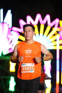 BIB: 202, 25631
                            <button type="button" onclick="openModal(14110125)" class="btn btn-primary btn-sm float-right btn-popup" data-toggle="modal" data-target=".modal-high-quality">
                        <i class="fas fa-shopping-cart"></i> Add to Cart
                    </button>
                                            <button type="button" onclick="isThisMe(14110125, true)" class="btn btn-success btn-sm float-right btn-popup btn-isme hidden" data-toggle="tooltip" data-placement="bottom" title="นี่คือรูปของคุณใช่ไหม คลิกที่นี่เพื่อเอาเข้าอัลบั้ม">
                        <i class="fas fa-plus"></i> Add to album
                    </button>
                    <button type="button" onclick="isThisMe(14110125, false)" class="btn btn-warning btn-sm float-right btn-popup btn-isnotme hidden">
                        <i class="fas fa-ban"></i> Remove from album
                    </button>