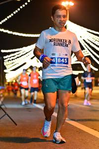 BIB: 2564
                            <button type="button" onclick="openModal(13772462)" class="btn btn-primary btn-sm float-right btn-popup" data-toggle="modal" data-target=".modal-high-quality">
                        <i class="fas fa-shopping-cart"></i> Add to Cart
                    </button>
                                            <button type="button" onclick="isThisMe(13772462, true)" class="btn btn-success btn-sm float-right btn-popup btn-isme hidden" data-toggle="tooltip" data-placement="bottom" title="นี่คือรูปของคุณใช่ไหม คลิกที่นี่เพื่อเอาเข้าอัลบั้ม">
                        <i class="fas fa-plus"></i> Add to album
                    </button>
                    <button type="button" onclick="isThisMe(13772462, false)" class="btn btn-warning btn-sm float-right btn-popup btn-isnotme hidden">
                        <i class="fas fa-ban"></i> Remove from album
                    </button>