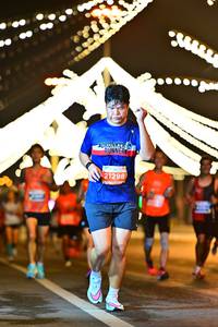 BIB: 21298
                            <button type="button" onclick="openModal(15444506)" class="btn btn-primary btn-sm float-right btn-popup" data-toggle="modal" data-target=".modal-high-quality">
                        <i class="fas fa-shopping-cart"></i> Add to Cart
                    </button>
                                            <button type="button" onclick="isThisMe(15444506, true)" class="btn btn-success btn-sm float-right btn-popup btn-isme hidden" data-toggle="tooltip" data-placement="bottom" title="นี่คือรูปของคุณใช่ไหม คลิกที่นี่เพื่อเอาเข้าอัลบั้ม">
                        <i class="fas fa-plus"></i> Add to album
                    </button>
                    <button type="button" onclick="isThisMe(15444506, false)" class="btn btn-warning btn-sm float-right btn-popup btn-isnotme hidden">
                        <i class="fas fa-ban"></i> Remove from album
                    </button>