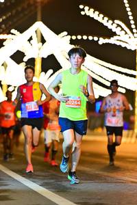 BIB: 0264
                            <button type="button" onclick="openModal(15440511)" class="btn btn-primary btn-sm float-right btn-popup" data-toggle="modal" data-target=".modal-high-quality">
                        <i class="fas fa-shopping-cart"></i> Add to Cart
                    </button>
                                            <button type="button" onclick="isThisMe(15440511, true)" class="btn btn-success btn-sm float-right btn-popup btn-isme hidden" data-toggle="tooltip" data-placement="bottom" title="นี่คือรูปของคุณใช่ไหม คลิกที่นี่เพื่อเอาเข้าอัลบั้ม">
                        <i class="fas fa-plus"></i> Add to album
                    </button>
                    <button type="button" onclick="isThisMe(15440511, false)" class="btn btn-warning btn-sm float-right btn-popup btn-isnotme hidden">
                        <i class="fas fa-ban"></i> Remove from album
                    </button>