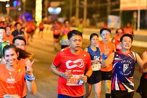 BIB: 47571, 2175
                            <button type="button" onclick="openModal(15359284)" class="btn btn-primary btn-sm float-right btn-popup" data-toggle="modal" data-target=".modal-high-quality">
                        <i class="fas fa-shopping-cart"></i> Add to Cart
                    </button>
                                            <button type="button" onclick="isThisMe(15359284, true)" class="btn btn-success btn-sm float-right btn-popup btn-isme hidden" data-toggle="tooltip" data-placement="bottom" title="นี่คือรูปของคุณใช่ไหม คลิกที่นี่เพื่อเอาเข้าอัลบั้ม">
                        <i class="fas fa-plus"></i> Add to album
                    </button>
                    <button type="button" onclick="isThisMe(15359284, false)" class="btn btn-warning btn-sm float-right btn-popup btn-isnotme hidden">
                        <i class="fas fa-ban"></i> Remove from album
                    </button>