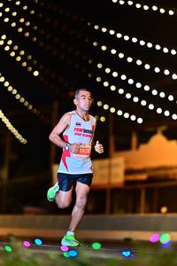 BIB: 1928
                            <button type="button" onclick="openModal(15425703)" class="btn btn-primary btn-sm float-right btn-popup" data-toggle="modal" data-target=".modal-high-quality">
                        <i class="fas fa-shopping-cart"></i> Add to Cart
                    </button>
                                            <button type="button" onclick="isThisMe(15425703, true)" class="btn btn-success btn-sm float-right btn-popup btn-isme hidden" data-toggle="tooltip" data-placement="bottom" title="นี่คือรูปของคุณใช่ไหม คลิกที่นี่เพื่อเอาเข้าอัลบั้ม">
                        <i class="fas fa-plus"></i> Add to album
                    </button>
                    <button type="button" onclick="isThisMe(15425703, false)" class="btn btn-warning btn-sm float-right btn-popup btn-isnotme hidden">
                        <i class="fas fa-ban"></i> Remove from album
                    </button>