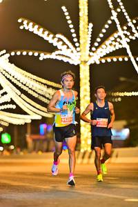 BIB: 95294, 21913
                            <button type="button" onclick="openModal(15433827)" class="btn btn-primary btn-sm float-right btn-popup" data-toggle="modal" data-target=".modal-high-quality">
                        <i class="fas fa-shopping-cart"></i> Add to Cart
                    </button>
                                            <button type="button" onclick="isThisMe(15433827, true)" class="btn btn-success btn-sm float-right btn-popup btn-isme hidden" data-toggle="tooltip" data-placement="bottom" title="นี่คือรูปของคุณใช่ไหม คลิกที่นี่เพื่อเอาเข้าอัลบั้ม">
                        <i class="fas fa-plus"></i> Add to album
                    </button>
                    <button type="button" onclick="isThisMe(15433827, false)" class="btn btn-warning btn-sm float-right btn-popup btn-isnotme hidden">
                        <i class="fas fa-ban"></i> Remove from album
                    </button>