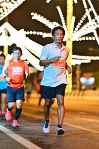 BIB: 21424, 26090
                            <button type="button" onclick="openModal(15447716)" class="btn btn-primary btn-sm float-right btn-popup" data-toggle="modal" data-target=".modal-high-quality">
                        <i class="fas fa-shopping-cart"></i> Add to Cart
                    </button>
                                            <button type="button" onclick="isThisMe(15447716, true)" class="btn btn-success btn-sm float-right btn-popup btn-isme hidden" data-toggle="tooltip" data-placement="bottom" title="นี่คือรูปของคุณใช่ไหม คลิกที่นี่เพื่อเอาเข้าอัลบั้ม">
                        <i class="fas fa-plus"></i> Add to album
                    </button>
                    <button type="button" onclick="isThisMe(15447716, false)" class="btn btn-warning btn-sm float-right btn-popup btn-isnotme hidden">
                        <i class="fas fa-ban"></i> Remove from album
                    </button>