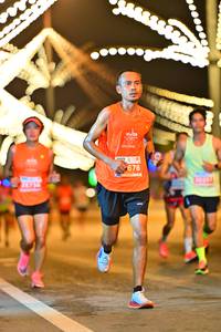 BIB: 678
                            <button type="button" onclick="openModal(15443909)" class="btn btn-primary btn-sm float-right btn-popup" data-toggle="modal" data-target=".modal-high-quality">
                        <i class="fas fa-shopping-cart"></i> Add to Cart
                    </button>
                                            <button type="button" onclick="isThisMe(15443909, true)" class="btn btn-success btn-sm float-right btn-popup btn-isme hidden" data-toggle="tooltip" data-placement="bottom" title="นี่คือรูปของคุณใช่ไหม คลิกที่นี่เพื่อเอาเข้าอัลบั้ม">
                        <i class="fas fa-plus"></i> Add to album
                    </button>
                    <button type="button" onclick="isThisMe(15443909, false)" class="btn btn-warning btn-sm float-right btn-popup btn-isnotme hidden">
                        <i class="fas fa-ban"></i> Remove from album
                    </button>