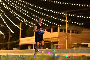 BIB: 72410
                            <button type="button" onclick="openModal(15425271)" class="btn btn-primary btn-sm float-right btn-popup" data-toggle="modal" data-target=".modal-high-quality">
                        <i class="fas fa-shopping-cart"></i> Add to Cart
                    </button>
                                            <button type="button" onclick="isThisMe(15425271, true)" class="btn btn-success btn-sm float-right btn-popup btn-isme hidden" data-toggle="tooltip" data-placement="bottom" title="นี่คือรูปของคุณใช่ไหม คลิกที่นี่เพื่อเอาเข้าอัลบั้ม">
                        <i class="fas fa-plus"></i> Add to album
                    </button>
                    <button type="button" onclick="isThisMe(15425271, false)" class="btn btn-warning btn-sm float-right btn-popup btn-isnotme hidden">
                        <i class="fas fa-ban"></i> Remove from album
                    </button>