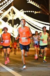 BIB: 20670, 25756, 20257
                            <button type="button" onclick="openModal(15443902)" class="btn btn-primary btn-sm float-right btn-popup" data-toggle="modal" data-target=".modal-high-quality">
                        <i class="fas fa-shopping-cart"></i> Add to Cart
                    </button>
                                            <button type="button" onclick="isThisMe(15443902, true)" class="btn btn-success btn-sm float-right btn-popup btn-isme hidden" data-toggle="tooltip" data-placement="bottom" title="นี่คือรูปของคุณใช่ไหม คลิกที่นี่เพื่อเอาเข้าอัลบั้ม">
                        <i class="fas fa-plus"></i> Add to album
                    </button>
                    <button type="button" onclick="isThisMe(15443902, false)" class="btn btn-warning btn-sm float-right btn-popup btn-isnotme hidden">
                        <i class="fas fa-ban"></i> Remove from album
                    </button>