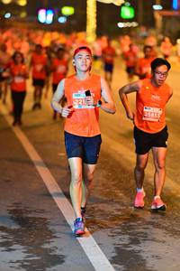 BIB: 221, 25855
                            <button type="button" onclick="openModal(15457015)" class="btn btn-primary btn-sm float-right btn-popup" data-toggle="modal" data-target=".modal-high-quality">
                        <i class="fas fa-shopping-cart"></i> Add to Cart
                    </button>
                                            <button type="button" onclick="isThisMe(15457015, true)" class="btn btn-success btn-sm float-right btn-popup btn-isme hidden" data-toggle="tooltip" data-placement="bottom" title="นี่คือรูปของคุณใช่ไหม คลิกที่นี่เพื่อเอาเข้าอัลบั้ม">
                        <i class="fas fa-plus"></i> Add to album
                    </button>
                    <button type="button" onclick="isThisMe(15457015, false)" class="btn btn-warning btn-sm float-right btn-popup btn-isnotme hidden">
                        <i class="fas fa-ban"></i> Remove from album
                    </button>