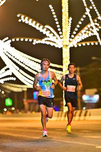 BIB: 21913, 95294
                            <button type="button" onclick="openModal(15433803)" class="btn btn-primary btn-sm float-right btn-popup" data-toggle="modal" data-target=".modal-high-quality">
                        <i class="fas fa-shopping-cart"></i> Add to Cart
                    </button>
                                            <button type="button" onclick="isThisMe(15433803, true)" class="btn btn-success btn-sm float-right btn-popup btn-isme hidden" data-toggle="tooltip" data-placement="bottom" title="นี่คือรูปของคุณใช่ไหม คลิกที่นี่เพื่อเอาเข้าอัลบั้ม">
                        <i class="fas fa-plus"></i> Add to album
                    </button>
                    <button type="button" onclick="isThisMe(15433803, false)" class="btn btn-warning btn-sm float-right btn-popup btn-isnotme hidden">
                        <i class="fas fa-ban"></i> Remove from album
                    </button>