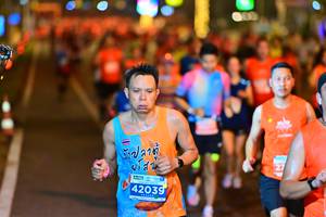 BIB: 42039
                            <button type="button" onclick="openModal(15351989)" class="btn btn-primary btn-sm float-right btn-popup" data-toggle="modal" data-target=".modal-high-quality">
                        <i class="fas fa-shopping-cart"></i> Add to Cart
                    </button>
                                            <button type="button" onclick="isThisMe(15351989, true)" class="btn btn-success btn-sm float-right btn-popup btn-isme hidden" data-toggle="tooltip" data-placement="bottom" title="นี่คือรูปของคุณใช่ไหม คลิกที่นี่เพื่อเอาเข้าอัลบั้ม">
                        <i class="fas fa-plus"></i> Add to album
                    </button>
                    <button type="button" onclick="isThisMe(15351989, false)" class="btn btn-warning btn-sm float-right btn-popup btn-isnotme hidden">
                        <i class="fas fa-ban"></i> Remove from album
                    </button>