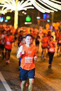 BIB: 209, 25654
                            <button type="button" onclick="openModal(15357972)" class="btn btn-primary btn-sm float-right btn-popup" data-toggle="modal" data-target=".modal-high-quality">
                        <i class="fas fa-shopping-cart"></i> Add to Cart
                    </button>
                                            <button type="button" onclick="isThisMe(15357972, true)" class="btn btn-success btn-sm float-right btn-popup btn-isme hidden" data-toggle="tooltip" data-placement="bottom" title="นี่คือรูปของคุณใช่ไหม คลิกที่นี่เพื่อเอาเข้าอัลบั้ม">
                        <i class="fas fa-plus"></i> Add to album
                    </button>
                    <button type="button" onclick="isThisMe(15357972, false)" class="btn btn-warning btn-sm float-right btn-popup btn-isnotme hidden">
                        <i class="fas fa-ban"></i> Remove from album
                    </button>