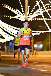 BIB: 21072
                            <button type="button" onclick="openModal(15433256)" class="btn btn-primary btn-sm float-right btn-popup" data-toggle="modal" data-target=".modal-high-quality">
                        <i class="fas fa-shopping-cart"></i> Add to Cart
                    </button>
                                            <button type="button" onclick="isThisMe(15433256, true)" class="btn btn-success btn-sm float-right btn-popup btn-isme hidden" data-toggle="tooltip" data-placement="bottom" title="นี่คือรูปของคุณใช่ไหม คลิกที่นี่เพื่อเอาเข้าอัลบั้ม">
                        <i class="fas fa-plus"></i> Add to album
                    </button>
                    <button type="button" onclick="isThisMe(15433256, false)" class="btn btn-warning btn-sm float-right btn-popup btn-isnotme hidden">
                        <i class="fas fa-ban"></i> Remove from album
                    </button>