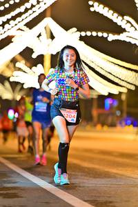 BIB: 204
                            <button type="button" onclick="openModal(15440423)" class="btn btn-primary btn-sm float-right btn-popup" data-toggle="modal" data-target=".modal-high-quality">
                        <i class="fas fa-shopping-cart"></i> Add to Cart
                    </button>
                                            <button type="button" onclick="isThisMe(15440423, true)" class="btn btn-success btn-sm float-right btn-popup btn-isme hidden" data-toggle="tooltip" data-placement="bottom" title="นี่คือรูปของคุณใช่ไหม คลิกที่นี่เพื่อเอาเข้าอัลบั้ม">
                        <i class="fas fa-plus"></i> Add to album
                    </button>
                    <button type="button" onclick="isThisMe(15440423, false)" class="btn btn-warning btn-sm float-right btn-popup btn-isnotme hidden">
                        <i class="fas fa-ban"></i> Remove from album
                    </button>