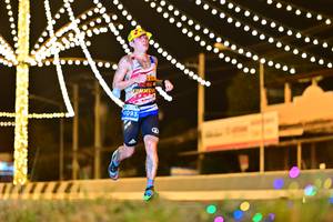 BIB: 093
                            <button type="button" onclick="openModal(15424684)" class="btn btn-primary btn-sm float-right btn-popup" data-toggle="modal" data-target=".modal-high-quality">
                        <i class="fas fa-shopping-cart"></i> Add to Cart
                    </button>
                                            <button type="button" onclick="isThisMe(15424684, true)" class="btn btn-success btn-sm float-right btn-popup btn-isme hidden" data-toggle="tooltip" data-placement="bottom" title="นี่คือรูปของคุณใช่ไหม คลิกที่นี่เพื่อเอาเข้าอัลบั้ม">
                        <i class="fas fa-plus"></i> Add to album
                    </button>
                    <button type="button" onclick="isThisMe(15424684, false)" class="btn btn-warning btn-sm float-right btn-popup btn-isnotme hidden">
                        <i class="fas fa-ban"></i> Remove from album
                    </button>