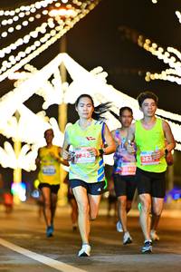 BIB: 28427, 262, 140
                            <button type="button" onclick="openModal(15434195)" class="btn btn-primary btn-sm float-right btn-popup" data-toggle="modal" data-target=".modal-high-quality">
                        <i class="fas fa-shopping-cart"></i> Add to Cart
                    </button>
                                            <button type="button" onclick="isThisMe(15434195, true)" class="btn btn-success btn-sm float-right btn-popup btn-isme hidden" data-toggle="tooltip" data-placement="bottom" title="นี่คือรูปของคุณใช่ไหม คลิกที่นี่เพื่อเอาเข้าอัลบั้ม">
                        <i class="fas fa-plus"></i> Add to album
                    </button>
                    <button type="button" onclick="isThisMe(15434195, false)" class="btn btn-warning btn-sm float-right btn-popup btn-isnotme hidden">
                        <i class="fas fa-ban"></i> Remove from album
                    </button>