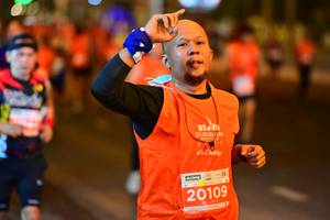 BIB: 20109
                            <button type="button" onclick="openModal(15459391)" class="btn btn-primary btn-sm float-right btn-popup" data-toggle="modal" data-target=".modal-high-quality">
                        <i class="fas fa-shopping-cart"></i> Add to Cart
                    </button>
                                            <button type="button" onclick="isThisMe(15459391, true)" class="btn btn-success btn-sm float-right btn-popup btn-isme hidden" data-toggle="tooltip" data-placement="bottom" title="นี่คือรูปของคุณใช่ไหม คลิกที่นี่เพื่อเอาเข้าอัลบั้ม">
                        <i class="fas fa-plus"></i> Add to album
                    </button>
                    <button type="button" onclick="isThisMe(15459391, false)" class="btn btn-warning btn-sm float-right btn-popup btn-isnotme hidden">
                        <i class="fas fa-ban"></i> Remove from album
                    </button>