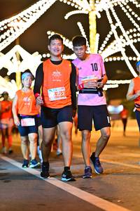 BIB: 5222
                            <button type="button" onclick="openModal(15470229)" class="btn btn-primary btn-sm float-right btn-popup" data-toggle="modal" data-target=".modal-high-quality">
                        <i class="fas fa-shopping-cart"></i> Add to Cart
                    </button>
                                            <button type="button" onclick="isThisMe(15470229, true)" class="btn btn-success btn-sm float-right btn-popup btn-isme hidden" data-toggle="tooltip" data-placement="bottom" title="นี่คือรูปของคุณใช่ไหม คลิกที่นี่เพื่อเอาเข้าอัลบั้ม">
                        <i class="fas fa-plus"></i> Add to album
                    </button>
                    <button type="button" onclick="isThisMe(15470229, false)" class="btn btn-warning btn-sm float-right btn-popup btn-isnotme hidden">
                        <i class="fas fa-ban"></i> Remove from album
                    </button>