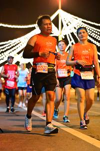 BIB: 6070, 28343, 23491
                            <button type="button" onclick="openModal(15470736)" class="btn btn-primary btn-sm float-right btn-popup" data-toggle="modal" data-target=".modal-high-quality">
                        <i class="fas fa-shopping-cart"></i> Add to Cart
                    </button>
                                            <button type="button" onclick="isThisMe(15470736, true)" class="btn btn-success btn-sm float-right btn-popup btn-isme hidden" data-toggle="tooltip" data-placement="bottom" title="นี่คือรูปของคุณใช่ไหม คลิกที่นี่เพื่อเอาเข้าอัลบั้ม">
                        <i class="fas fa-plus"></i> Add to album
                    </button>
                    <button type="button" onclick="isThisMe(15470736, false)" class="btn btn-warning btn-sm float-right btn-popup btn-isnotme hidden">
                        <i class="fas fa-ban"></i> Remove from album
                    </button>